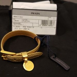 Prada Saffiano Bracelet Platino Color